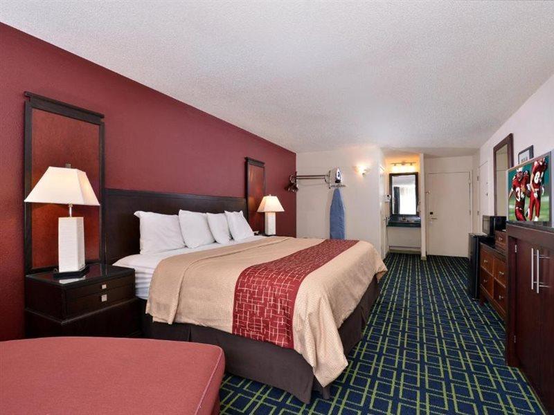 Red Roof Inn ארקטה מראה חיצוני תמונה